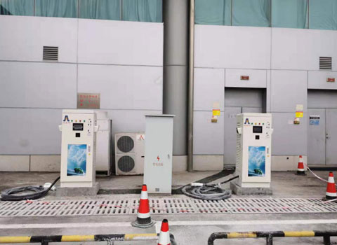 重庆江北机场停机坪室内充电站60KW-7KW充电桩(图1)